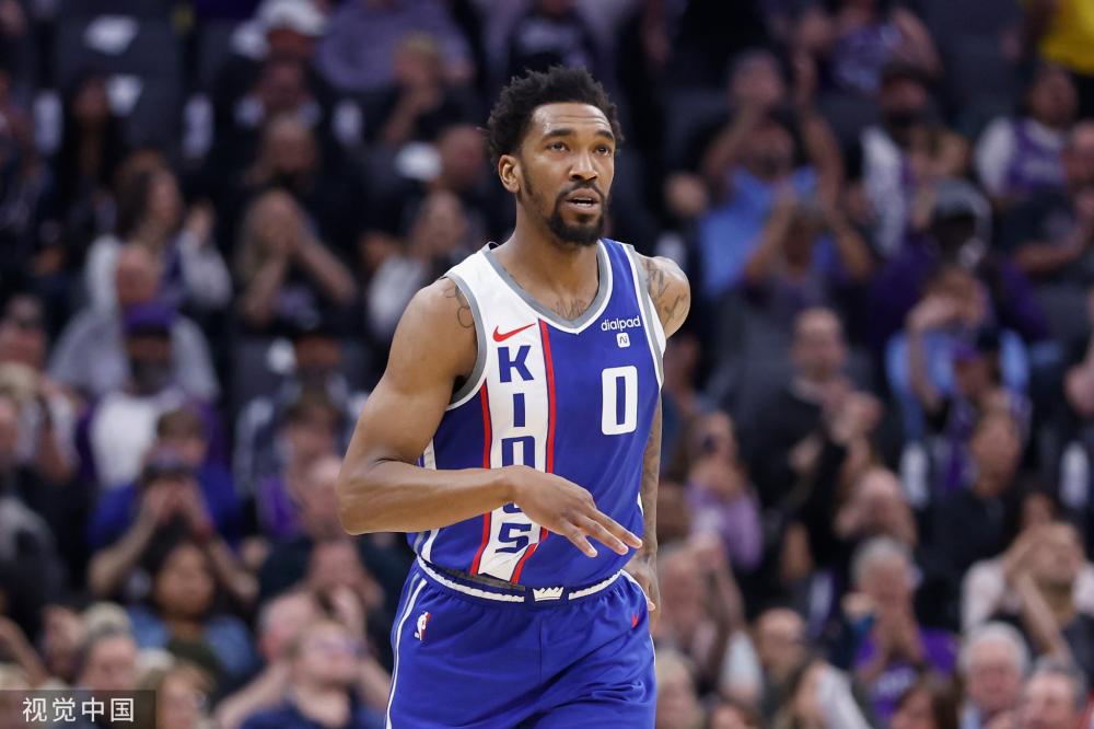 她们以两个 她们以两个