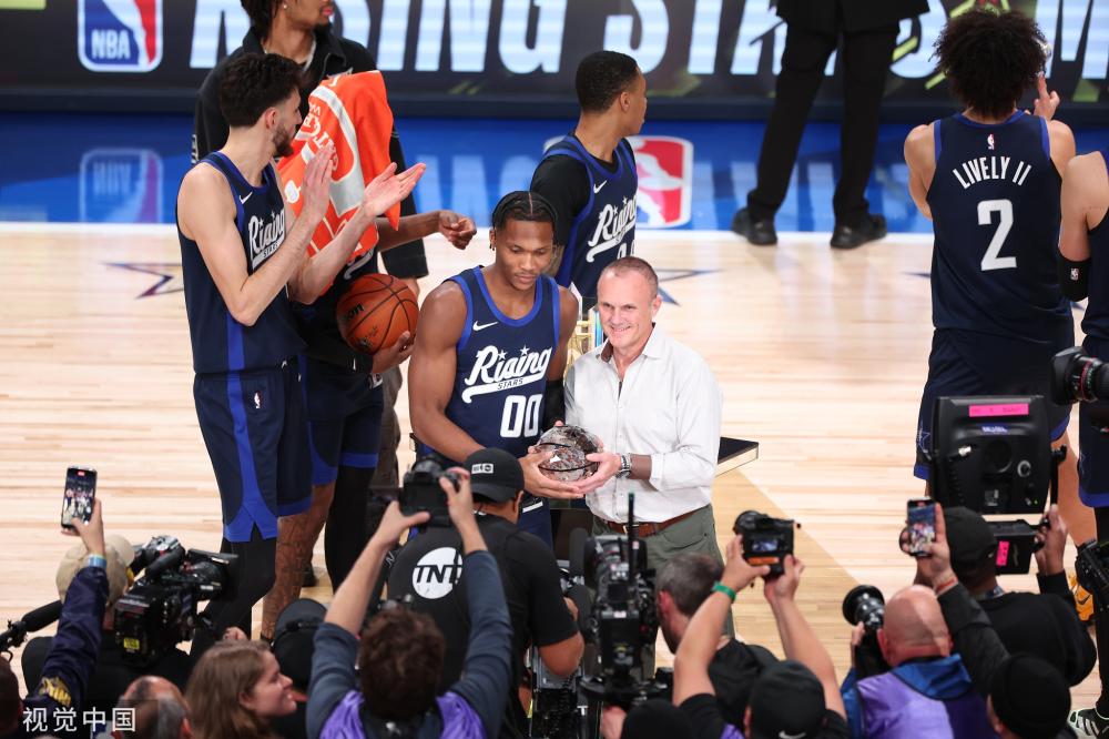 球迷们甚至 球迷们甚至