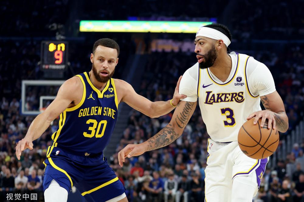 而在尤文层 而在尤文层